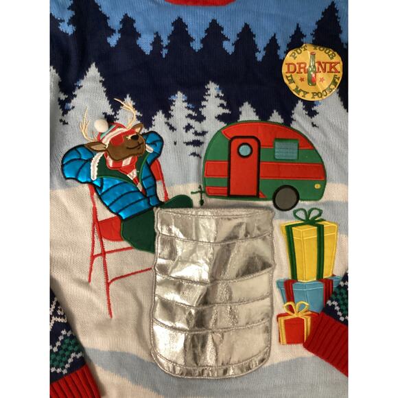 Blizzard Bay Reindeer Camper Drink Holder Christmas Sweater Size Medium - Picture 2 of 4